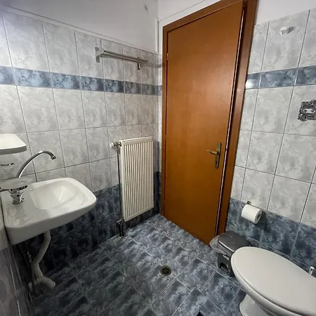 מלון -tsiourgiaka Mpatsilas Group