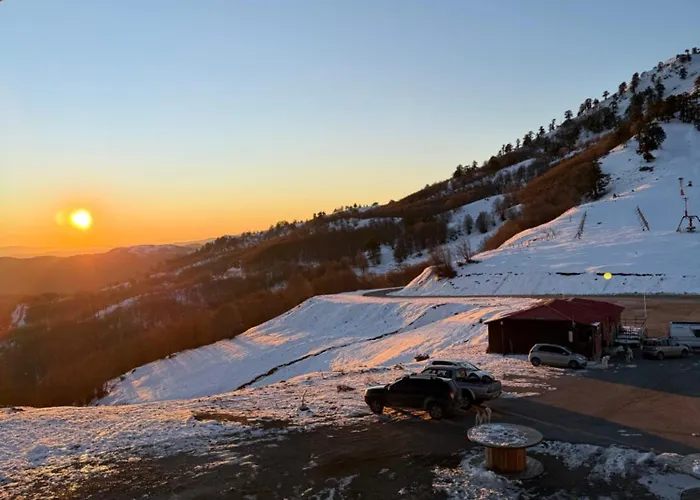 -tsiourgiaka Mpatsilas Group * Aetia