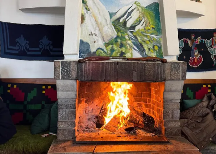 -tsiourgiaka Mpatsilas Group * Aetia